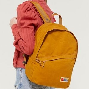 Fjallraven Vardag 16L Backpack in Acorn NEW